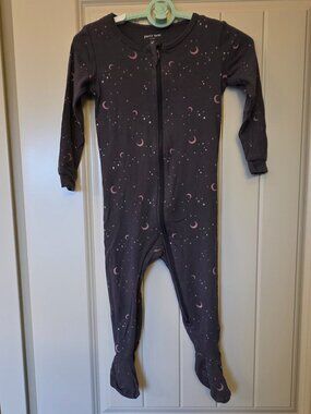 24 Months - 100% Cotton Drak Grey Moon & Stars Footed Sleeper - Petit Lem